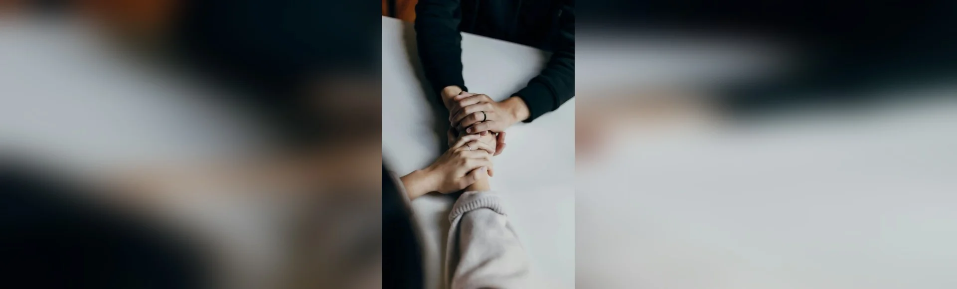 Pessoa a receber apoio emocional na MindRise